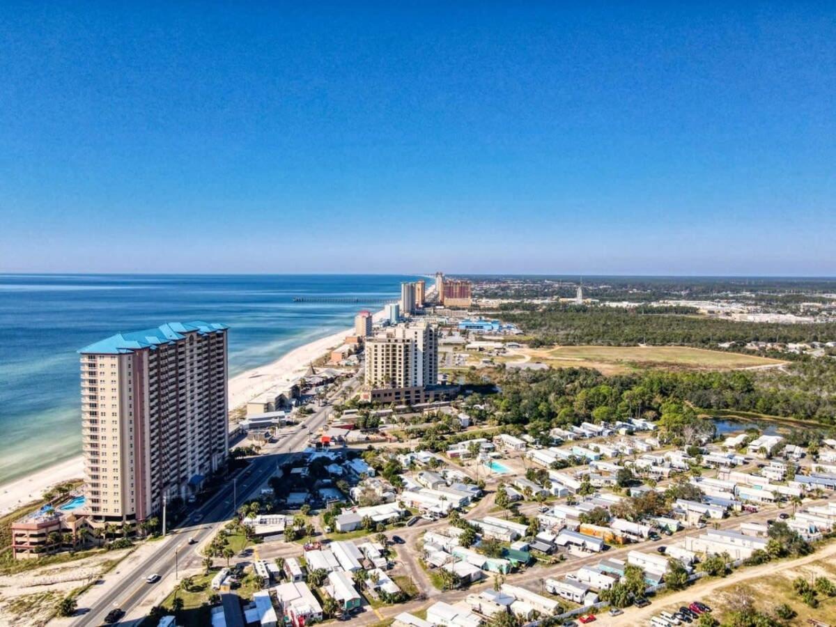 Brightly Furnished Beachfront Condominium By Brightwild Panama City Beach Exterior photo